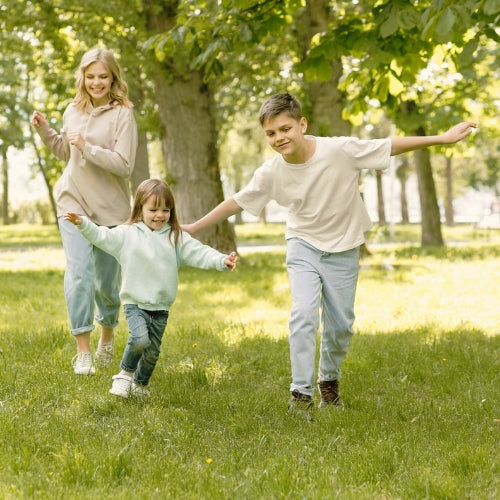 Aire de jeux enfant Montessori - 3 en 1 Balançoire, Toboggan, Cabane en bois modulable
